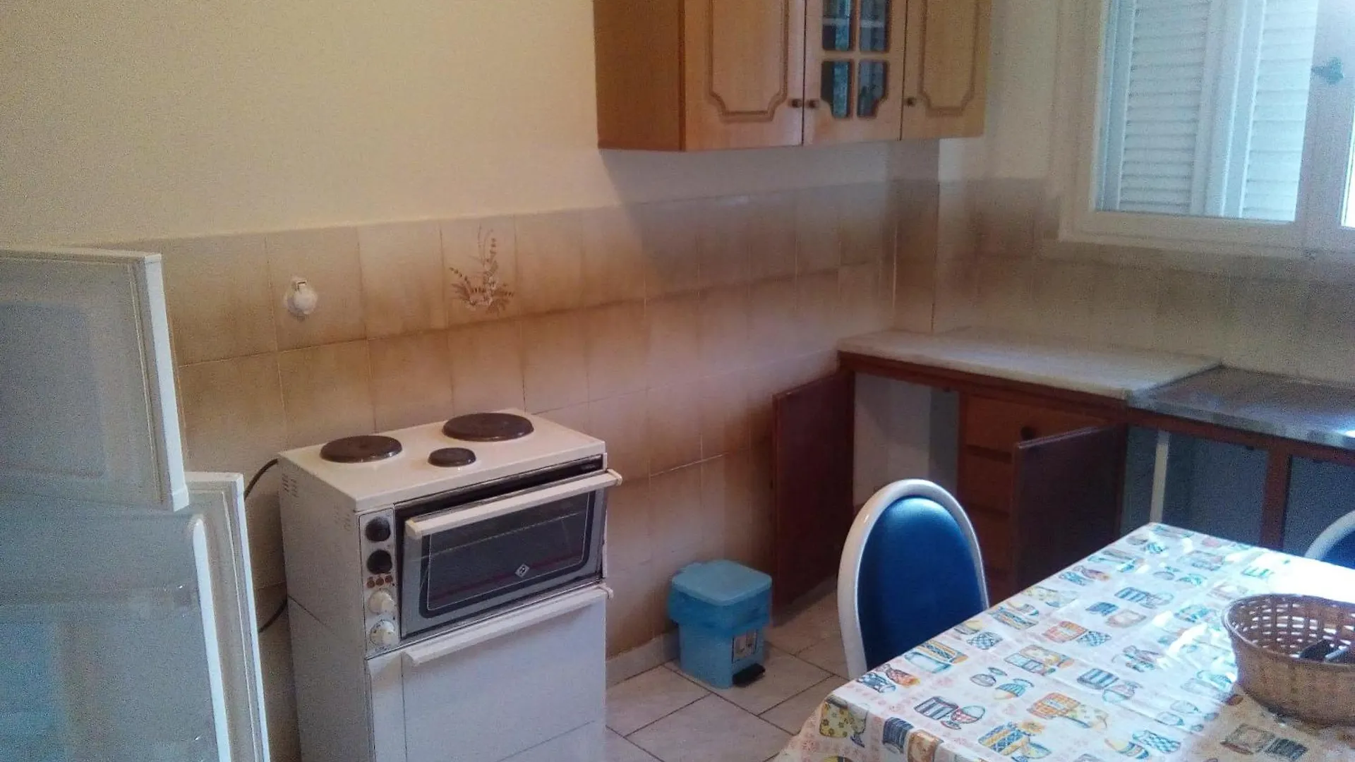 Dionisis Apartments contacts
