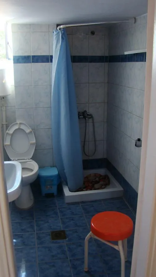 Dionisis Apartments Agia Efimia Aparthotel